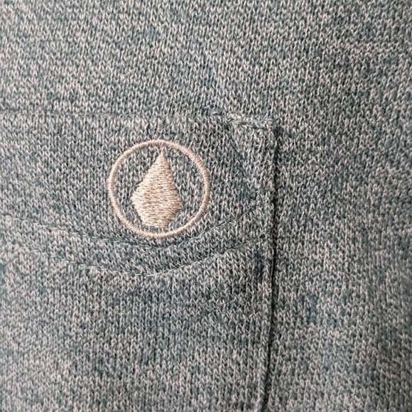 Volcom Henley Sweatshirt Men's size S Long Sleeve Pullover Button NEW NWT - Picture 2 of 10